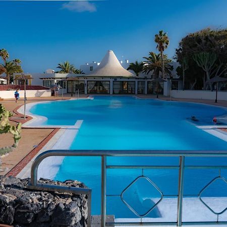 Cozzy Apartment Con Vista Al Mar Costa Teguise Zewnętrze zdjęcie